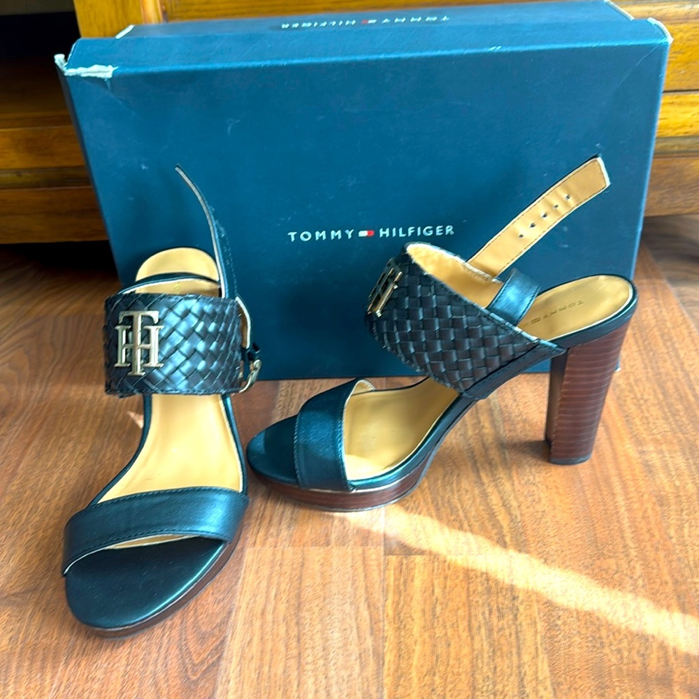 Gorgeous Heels* Tommy Hilfiger* New* Size 6